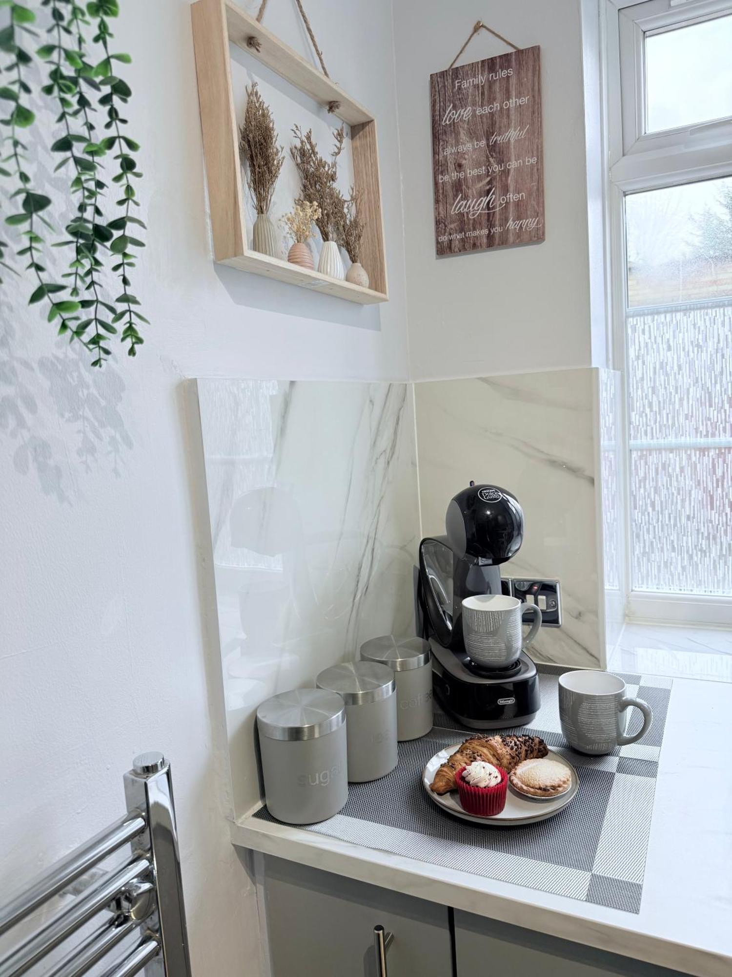 Staylondon - Sleeps 6 With Free Parking - Tourist, Concerts & Matches מראה חיצוני תמונה