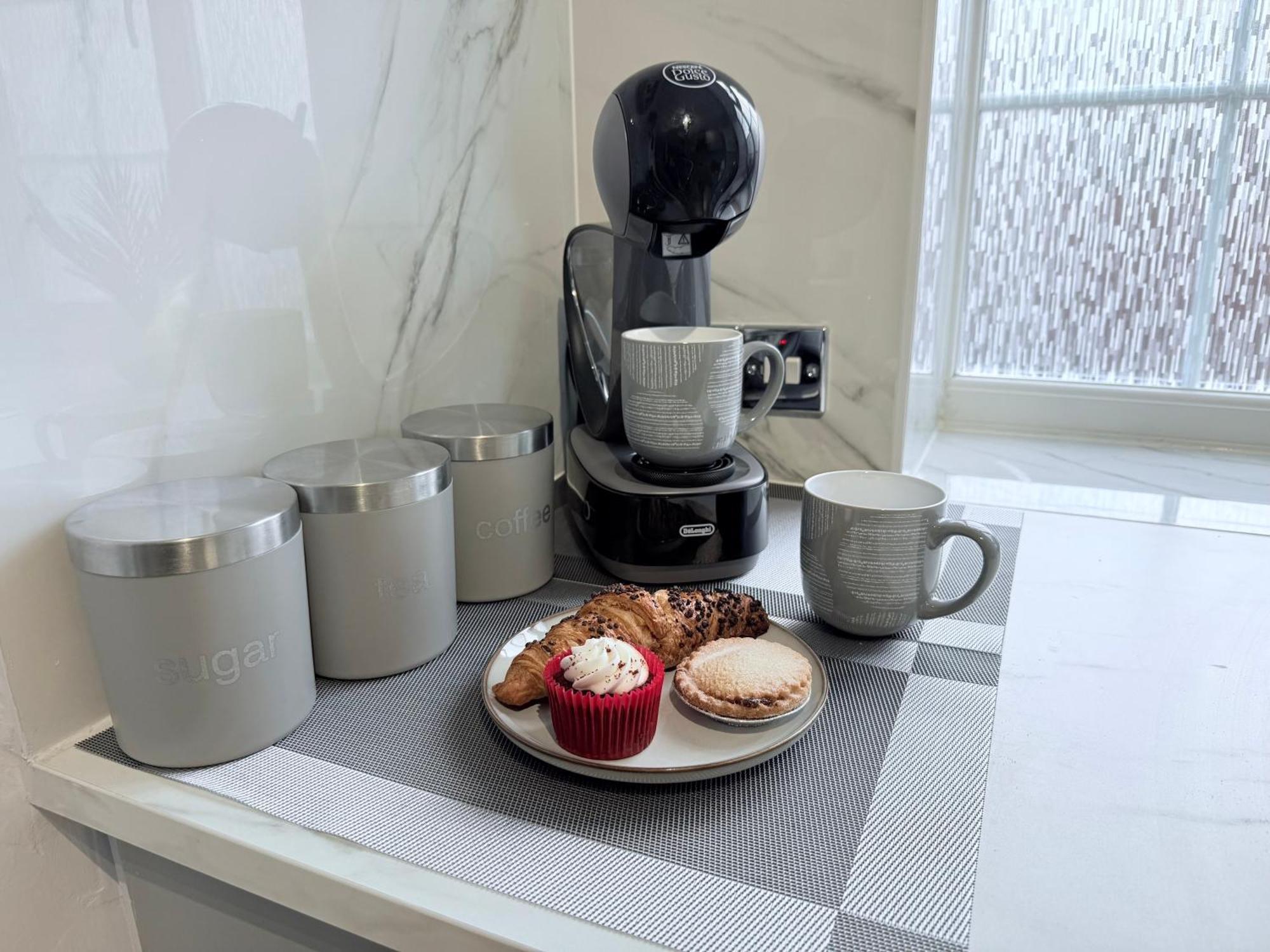 Staylondon - Sleeps 6 With Free Parking - Tourist, Concerts & Matches מראה חיצוני תמונה