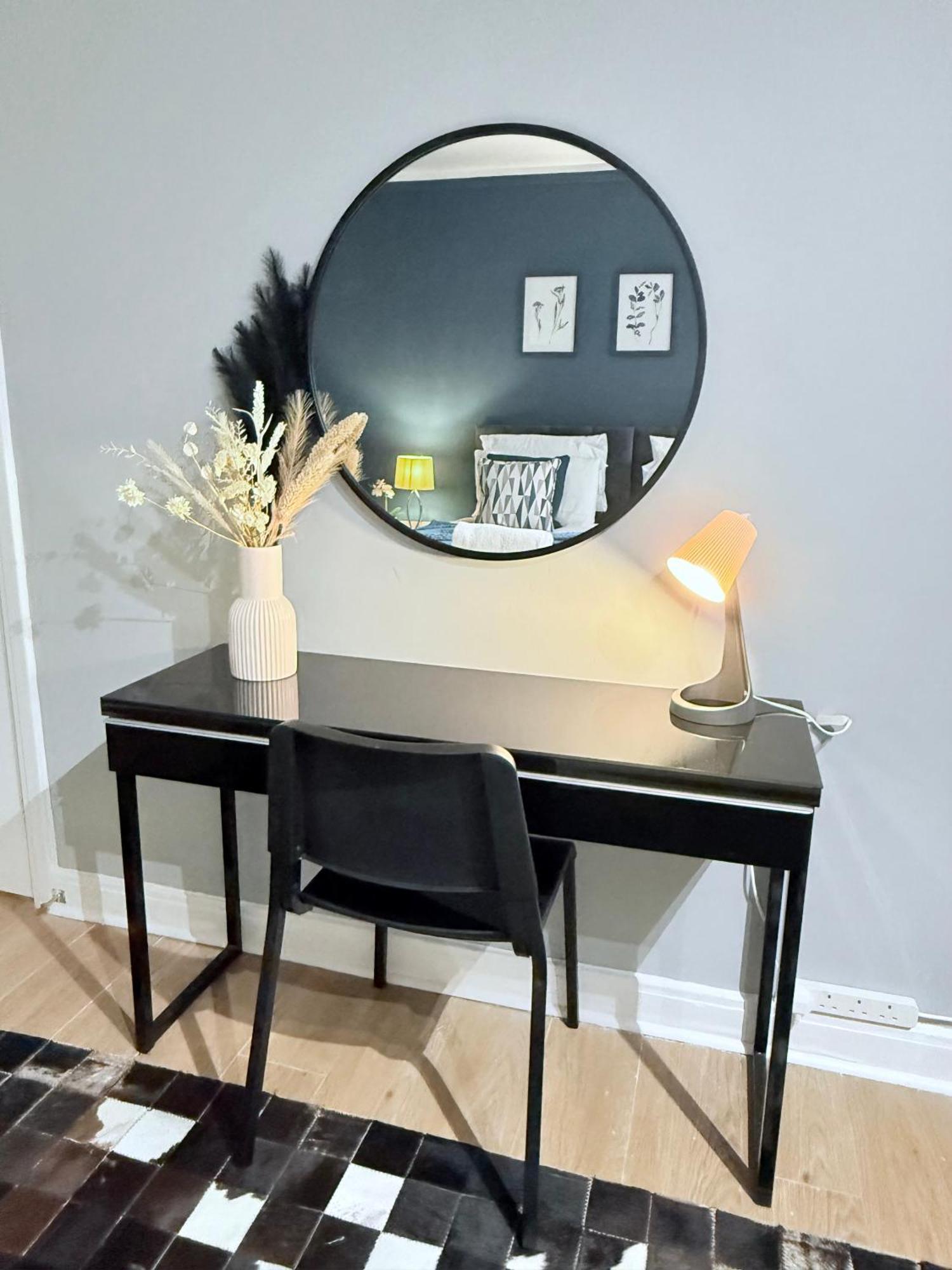 Staylondon - Sleeps 6 With Free Parking - Tourist, Concerts & Matches מראה חיצוני תמונה